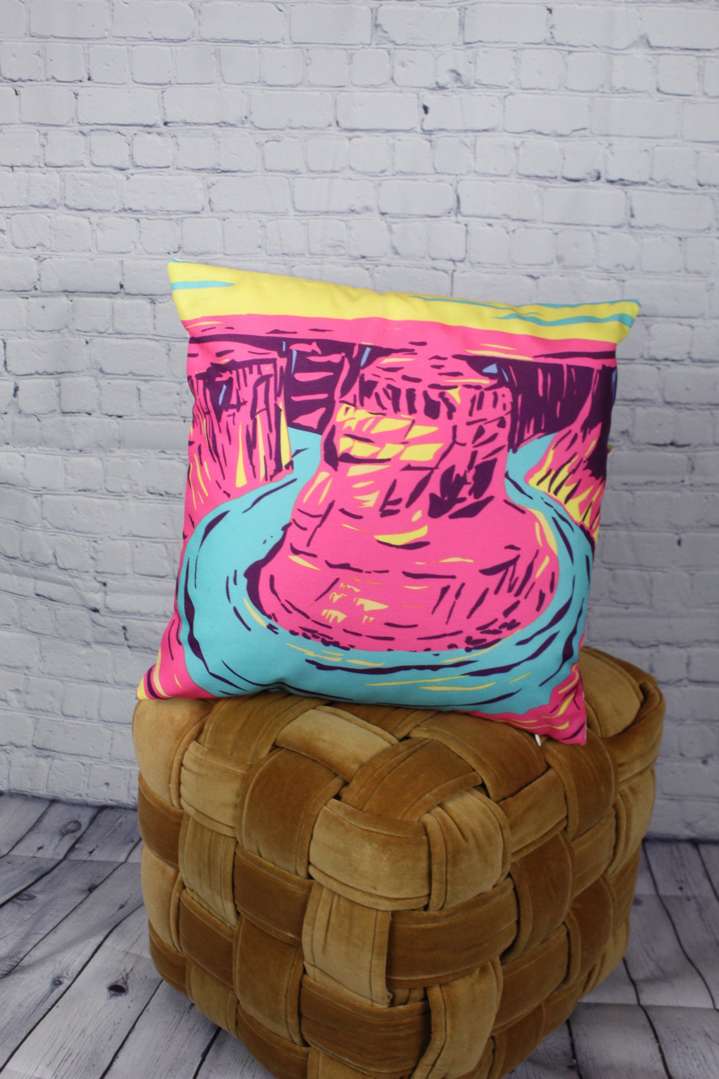 Horseshoe Bend Pillow Cover